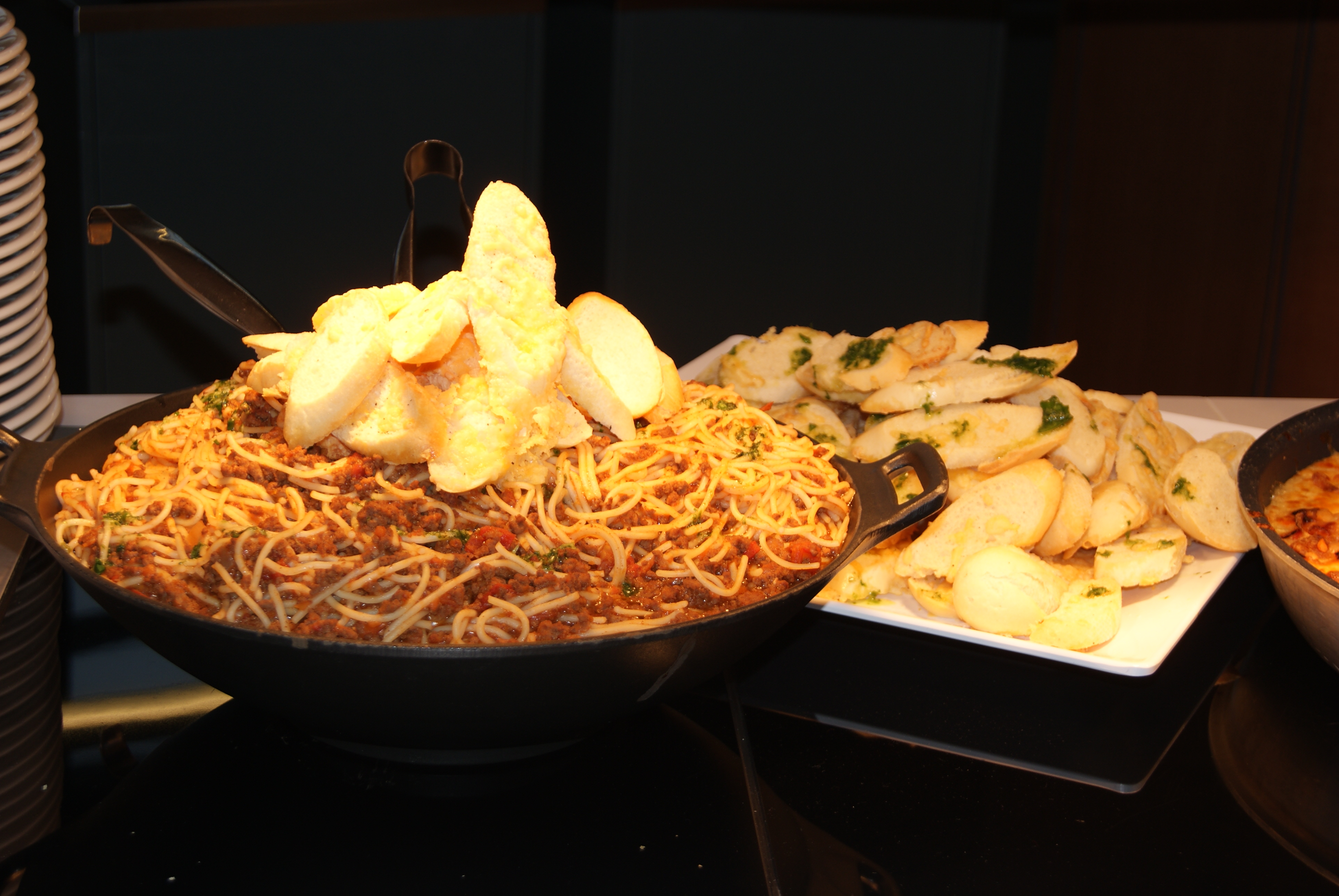 Spaghetti Bolognaise with Cheesy Croutons