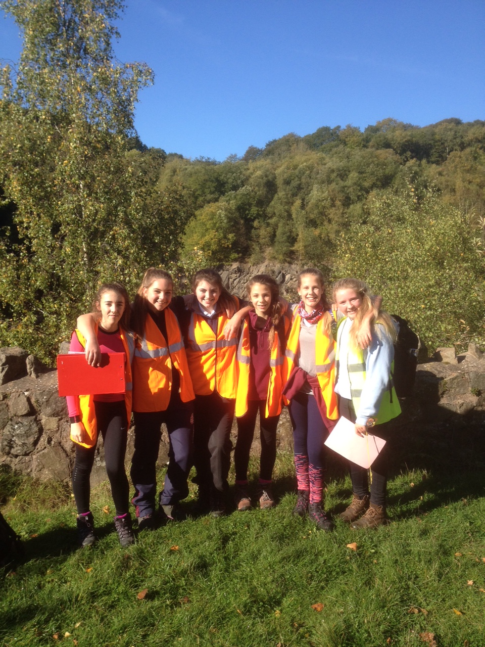 Day 1 of Lower Fourth Camp: Pupils begin their journey at Gullet Quarry, 14th October 2015
